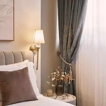 San Polo Palace 1976 Benátky